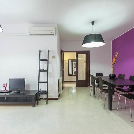 Apartment Sagrada Familia Barcelona Szoba fotó