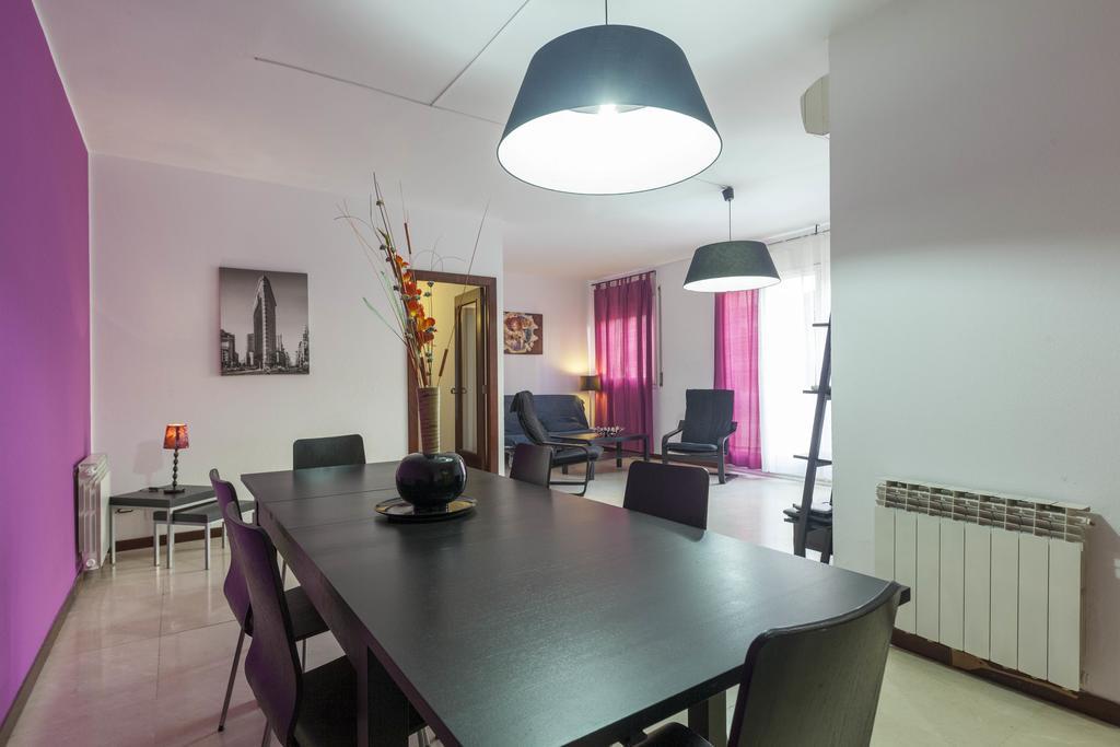Apartment Sagrada Familia Barcelona Szoba fotó